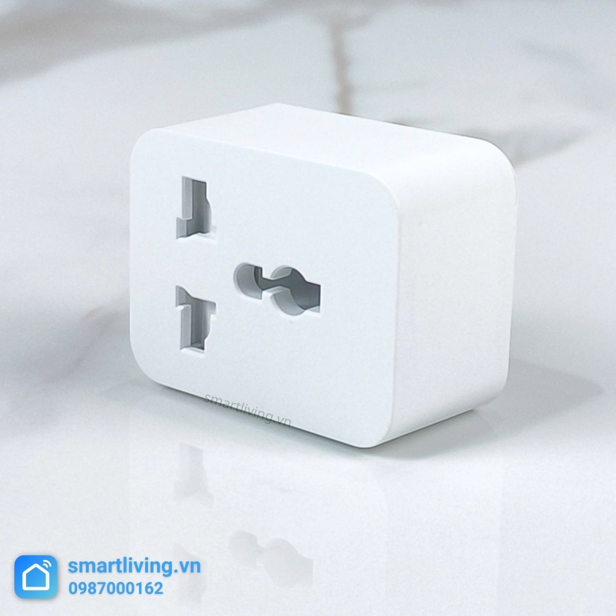 Ổ cắm đơn Tuya Wifi đo điện tiêu thụ nằm